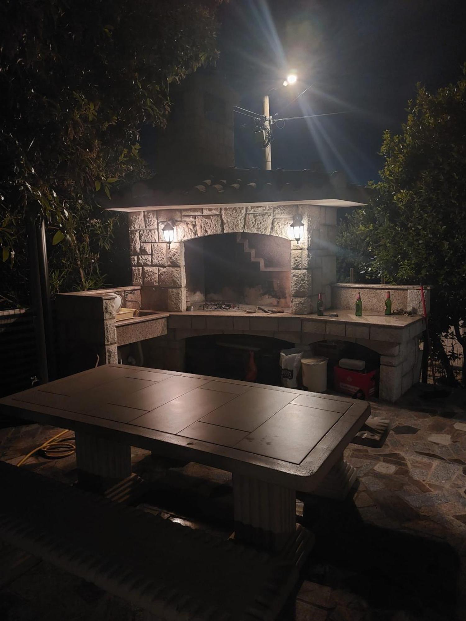 Apartmani Orhideja Rab Town Esterno foto